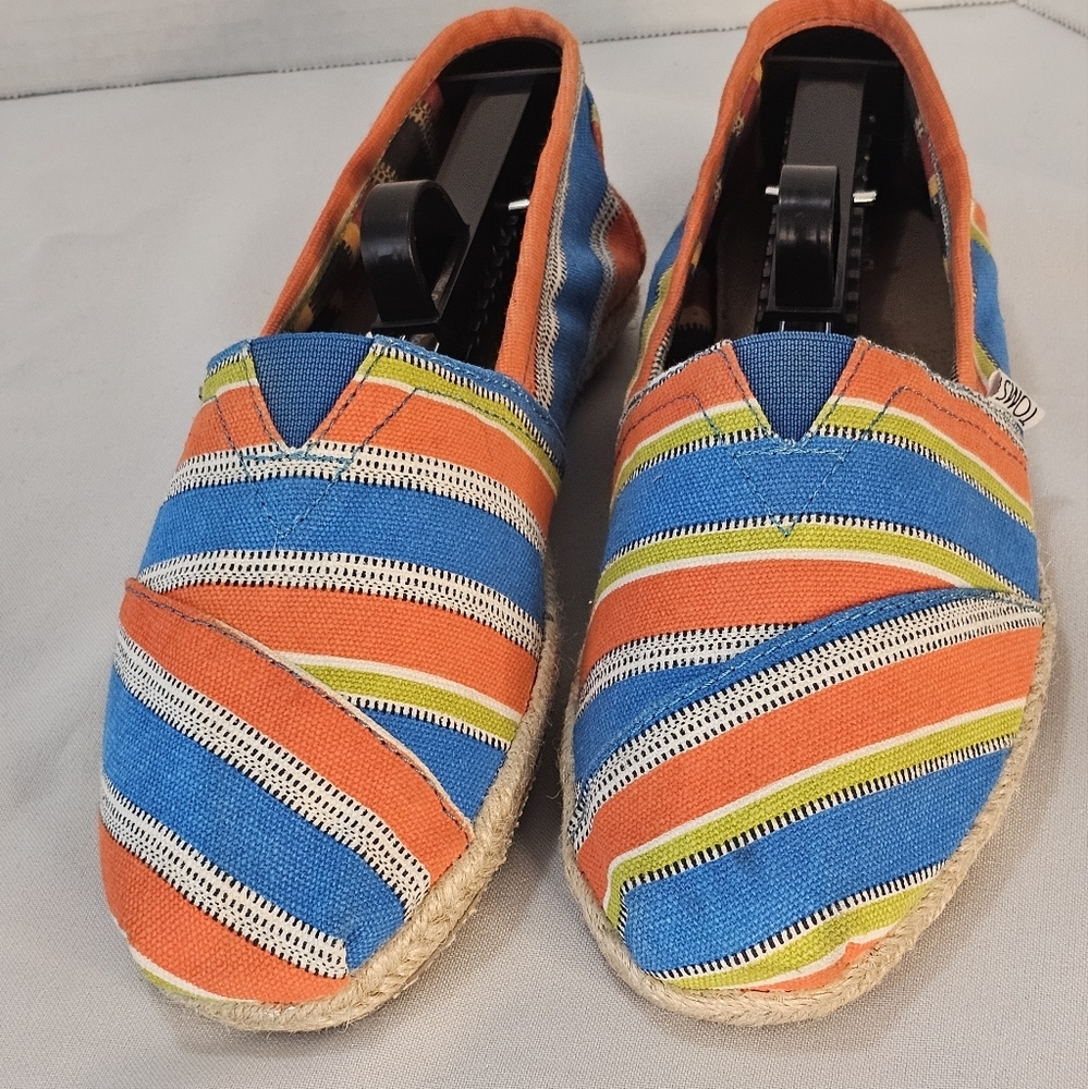 TOMS Bright Eci Striped Classic Shoe